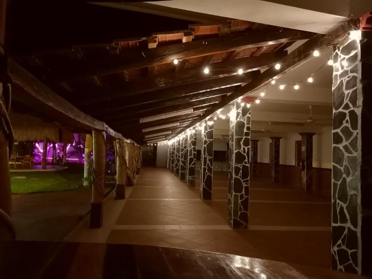 カンクン Quinta Punta Samヴィラ エクステリア 写真